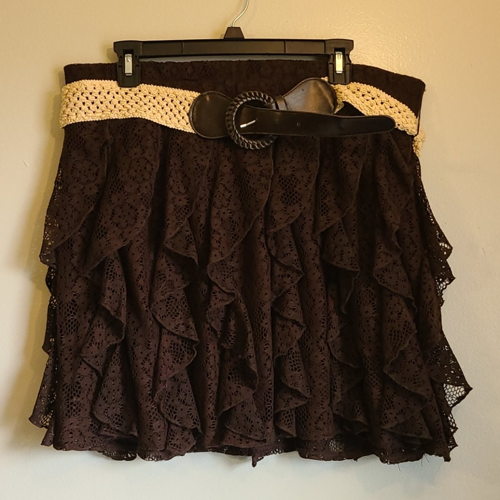 Vanity Ruffle Skirt